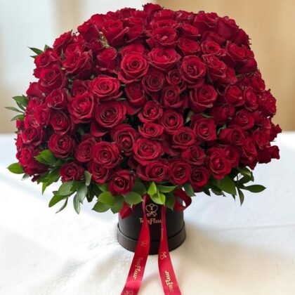 Big Box Divine 200 Rosas Premium